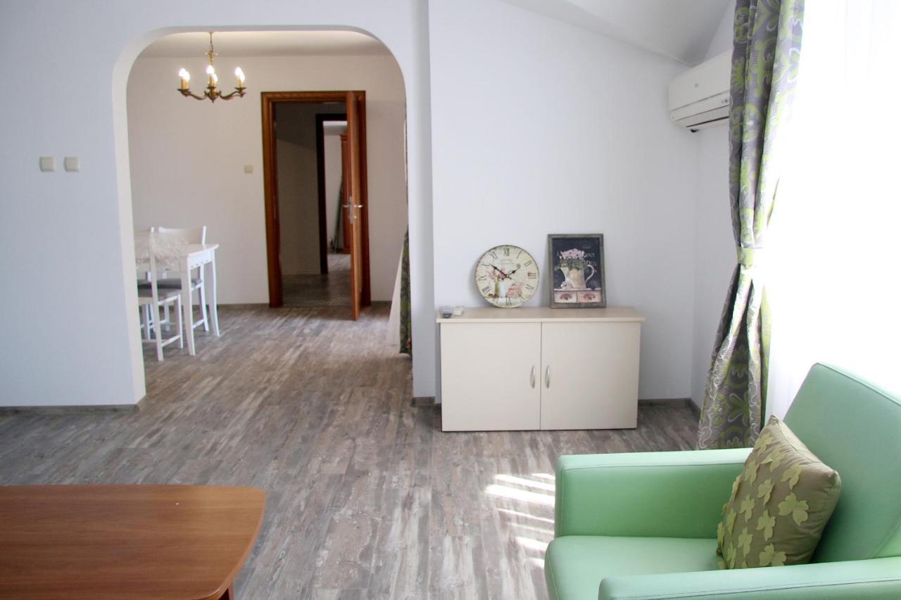 Apartments Nasini By Flat Mаnager พลอฟดิฟ ภายนอก รูปภาพ